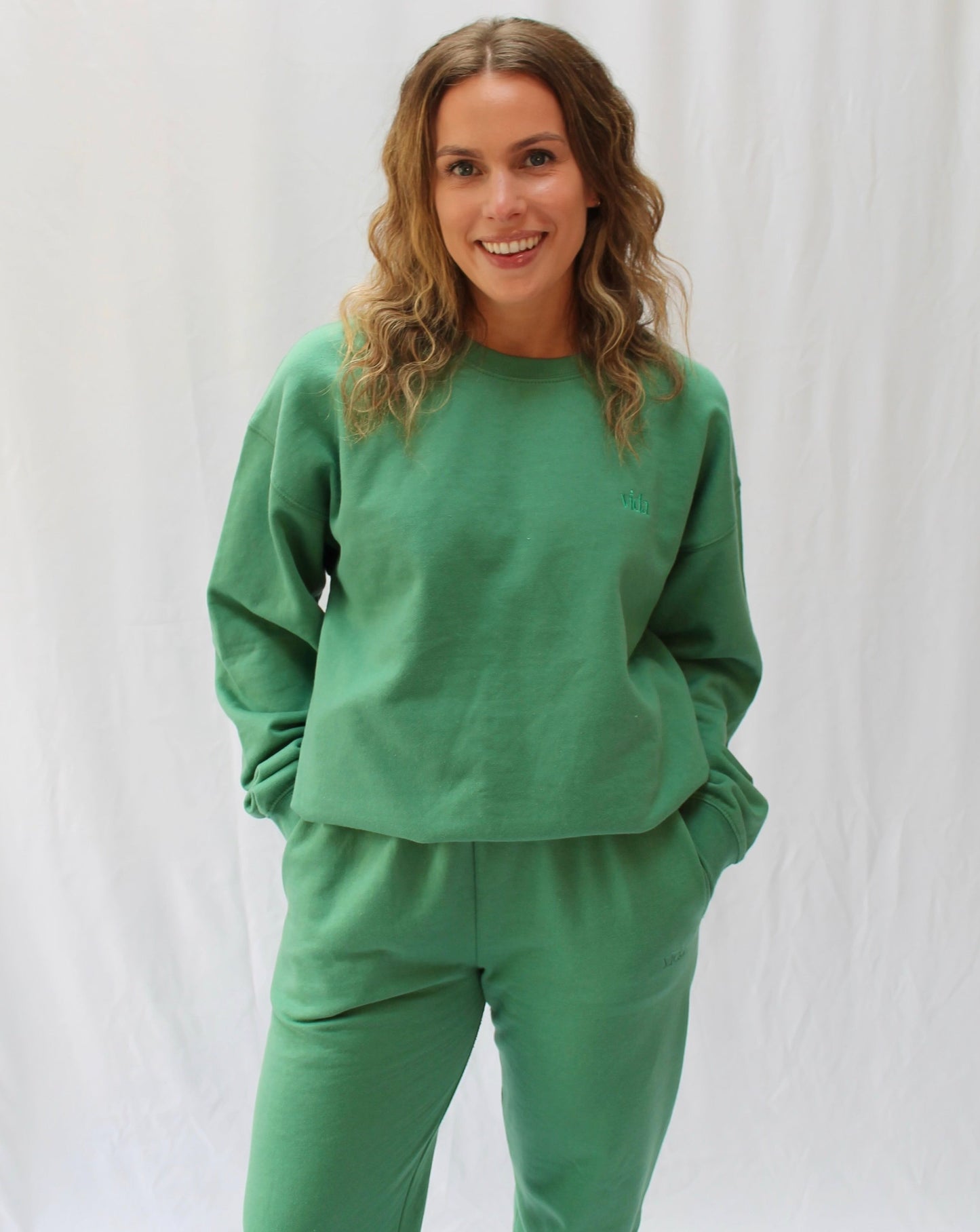 Green Vida Sweatshirt