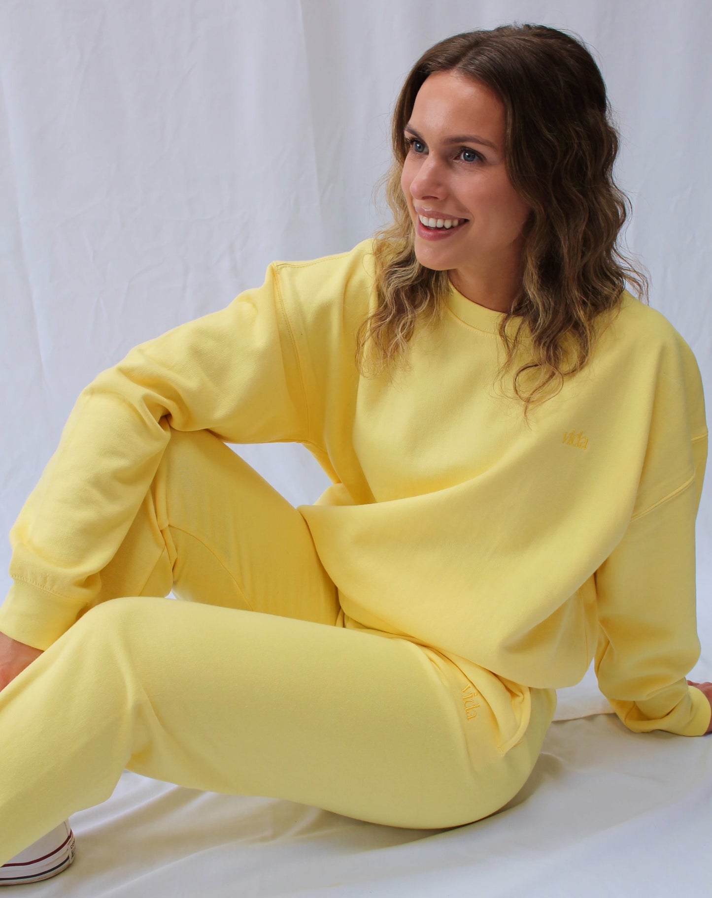 Lemon Vida Sweatshirt