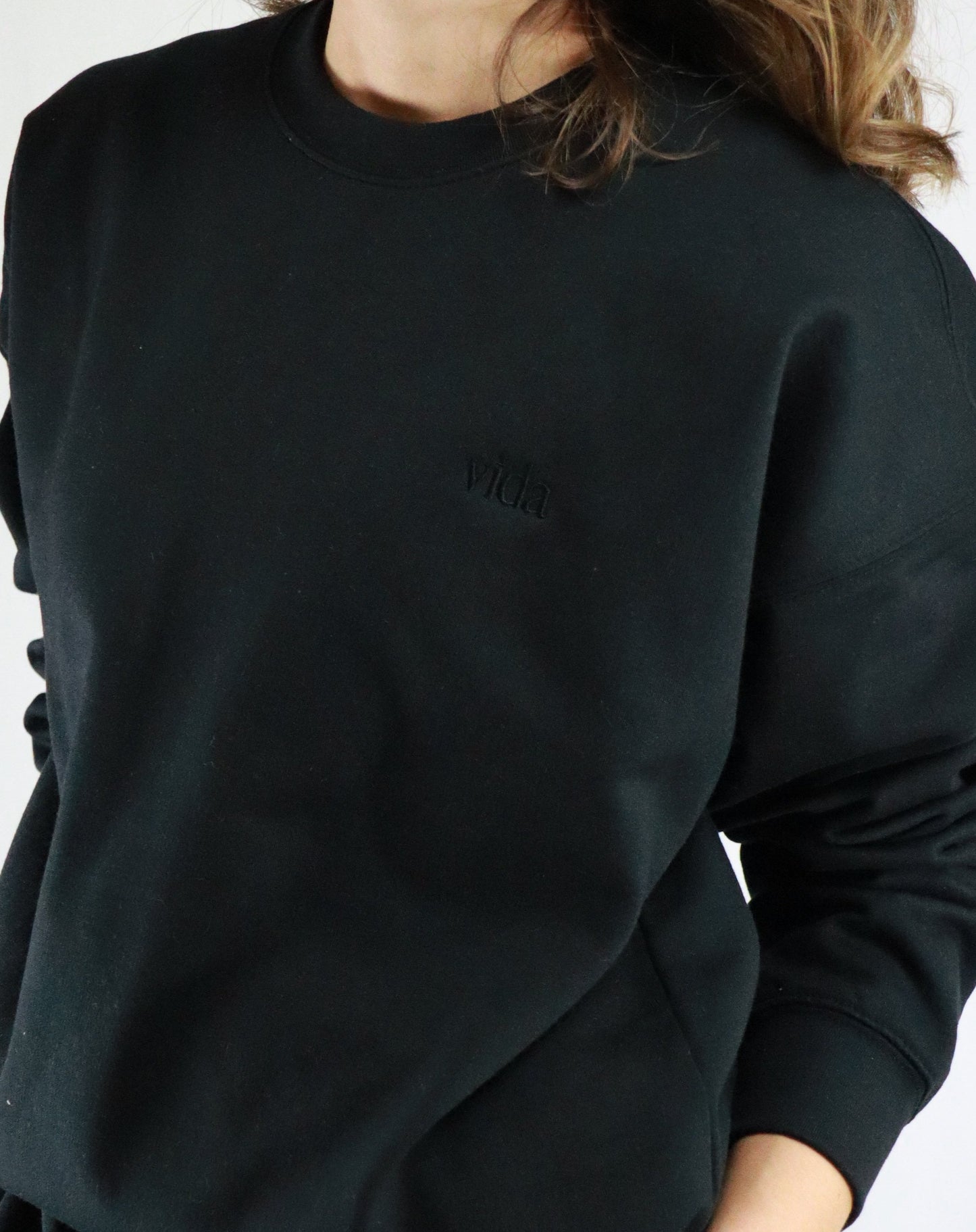 Black Vida Sweatshirt