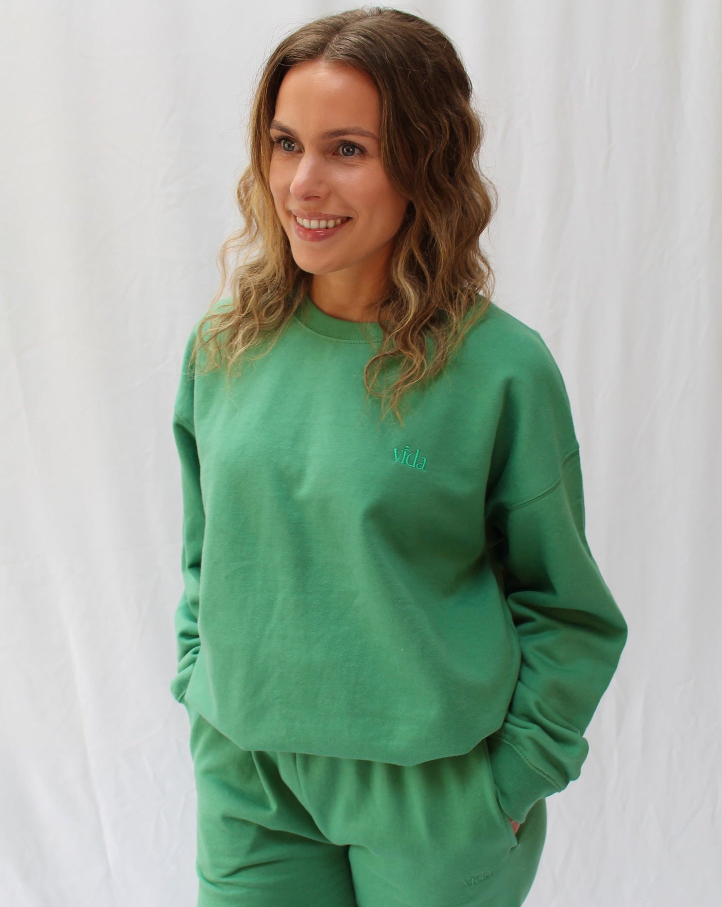 Green Vida Sweatshirt